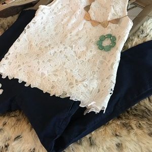 Kut from the Kloth “Taylor” crop trouser sz. 6